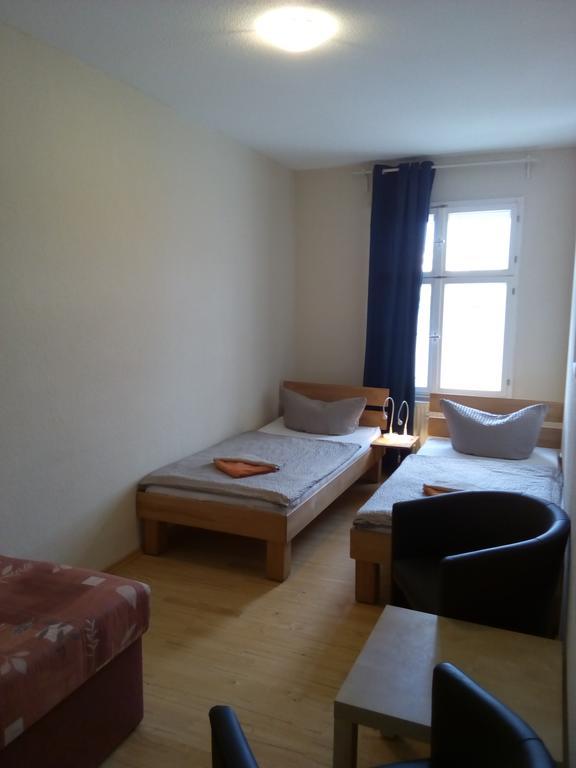 Apartmentpension Am Stadtschloss ポツダム エクステリア 写真